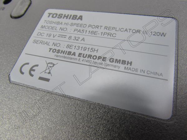 Toshiba PA5116E-1PRC Hi-Speed Port Replicator III Docking Station + Power Supply